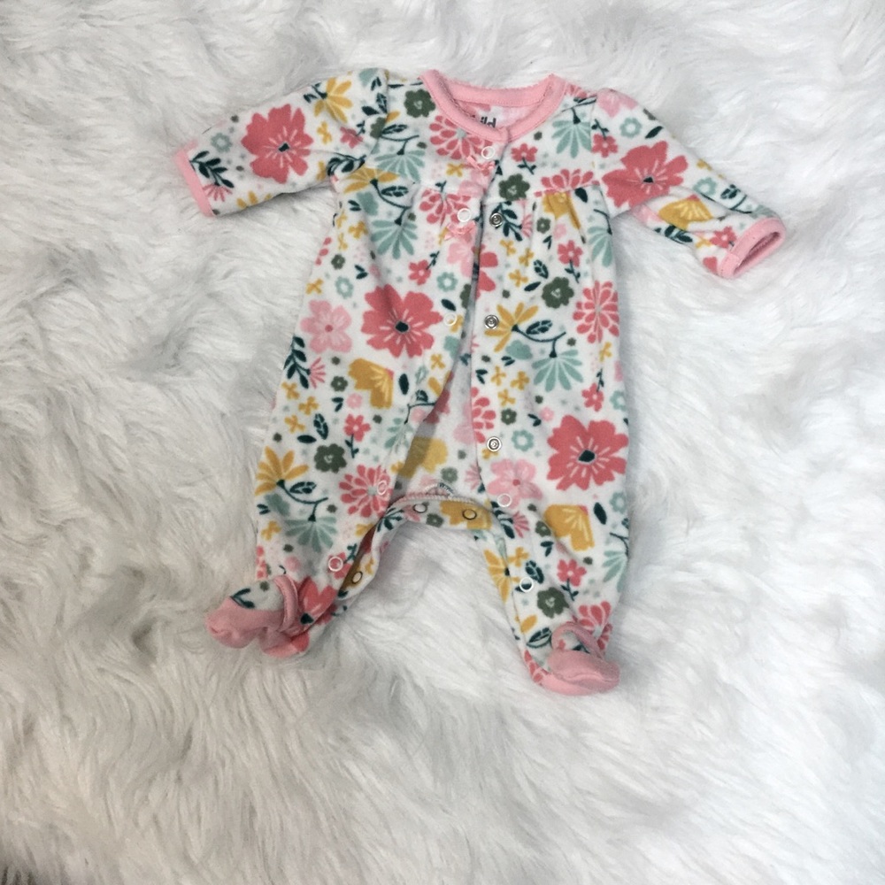 🔥3/$20 CARTER’S Child of Mine Footed One Piece Preemie Size Flowers Pink +